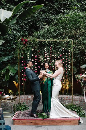Square Arch Frame