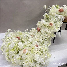 sweetheart table arrangements