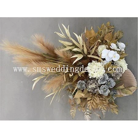wedding centerpieces tall flower arrangements(001)