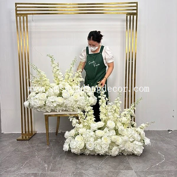 ceremony floral arrangements